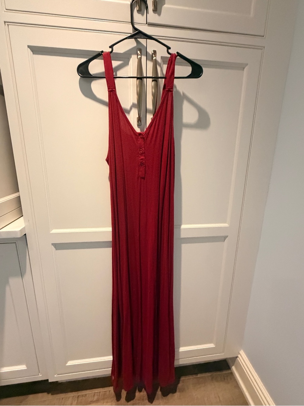 Sleeveless V-Neck Maxi Tank in Deep Red